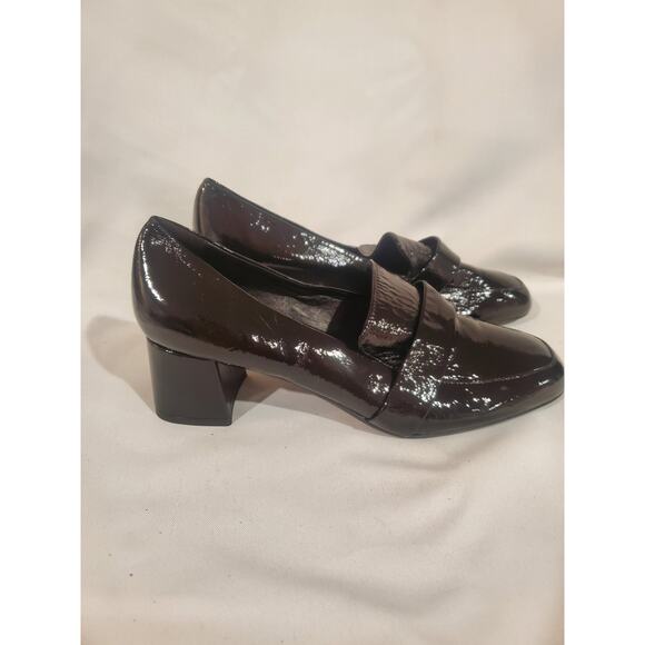 Aquatalia Tamry pumps.s55